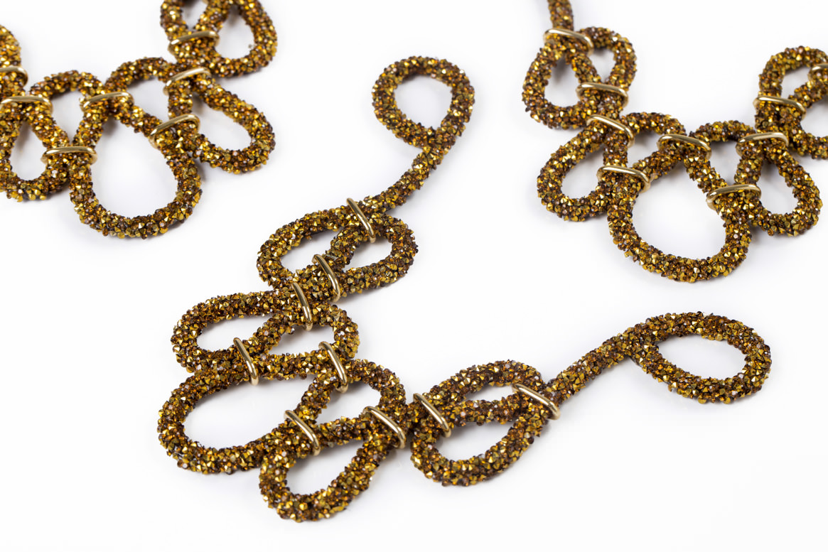 DUTRA ORNAMENTOS / BRILHART STRASS - Aviamentos