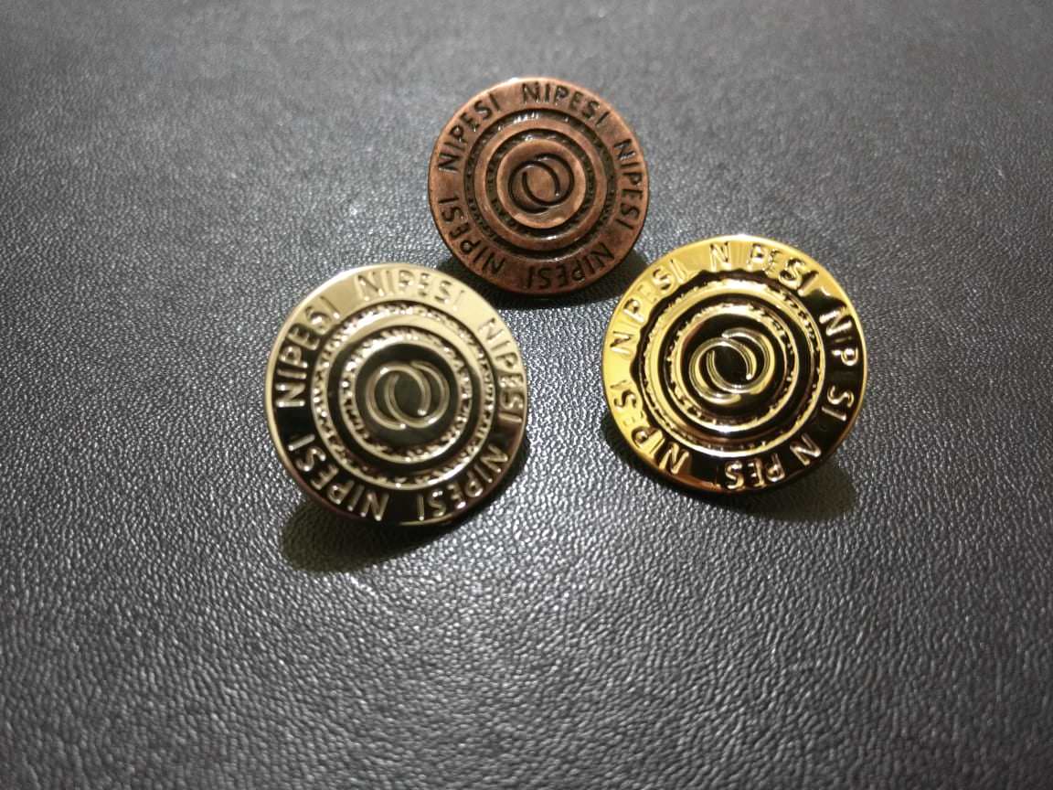 Nipesi Metais - Guarniciones