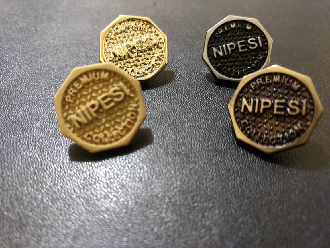 Nipesi Metais - Guarniciones