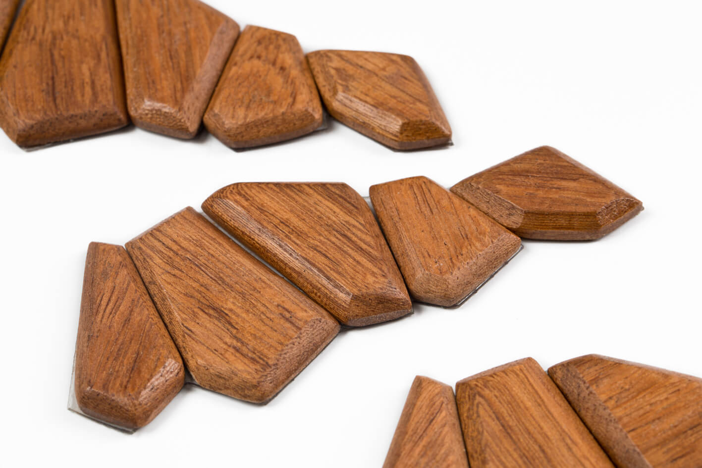 DUTRA ORNAMENTOS / BRILHART STRASS - Aviamentos