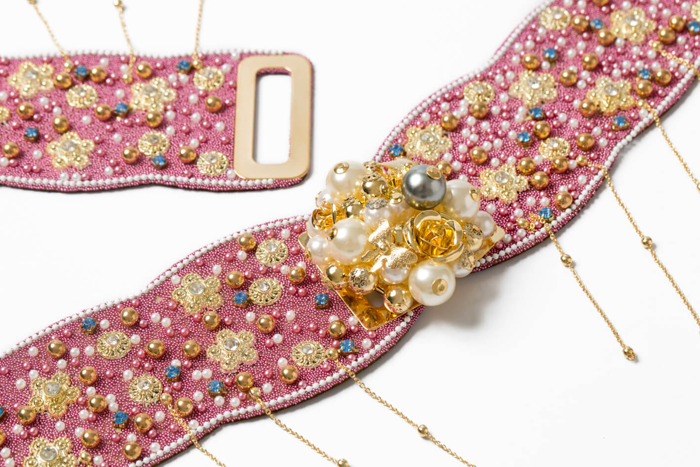 DUTRA ORNAMENTOS / BRILHART STRASS - Aviamentos