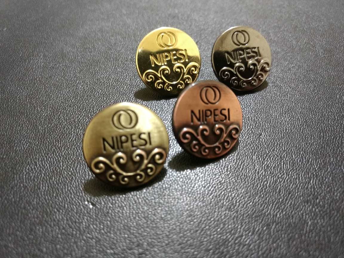 Nipesi Metais - Guarniciones